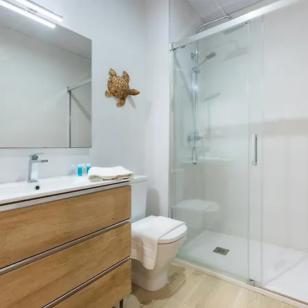 Lejlighed Wintowinrentals Hideaway Loft With Style In Málaga